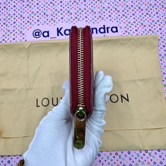 Louis Vuitton Red Vernis Zip Around Wallet - Picture 3 of 8